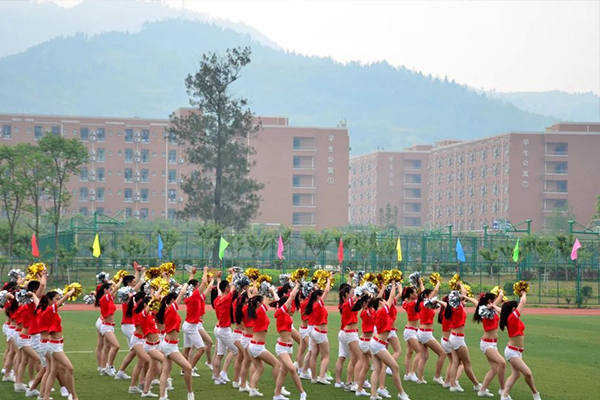成都五月花高級技工學(xué)校學(xué)生風(fēng)采