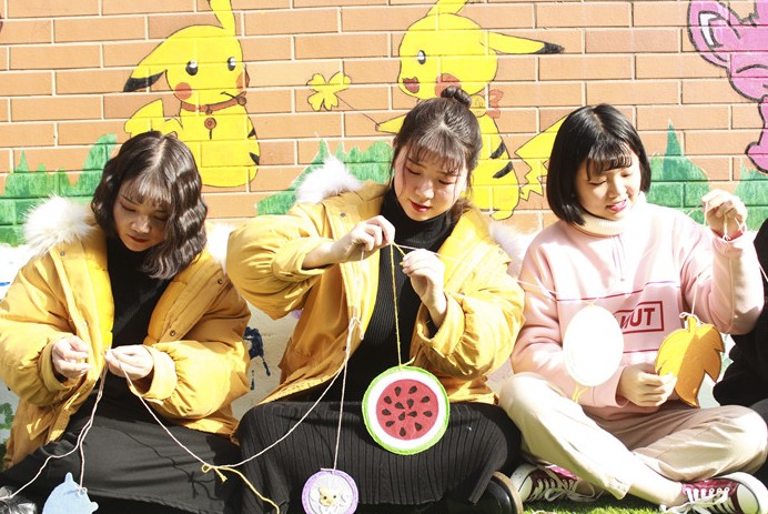 成都五月花高級(jí)技工學(xué)校學(xué)前教育專業(yè)學(xué)生