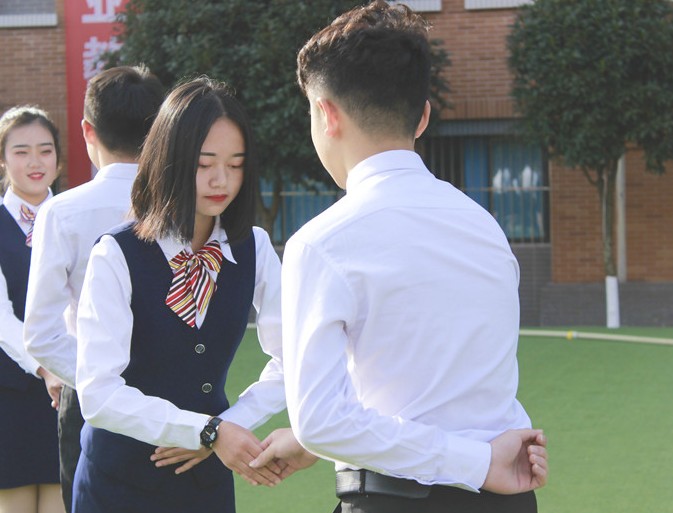 成都五月花高級(jí)技工學(xué)校學(xué)生風(fēng)采