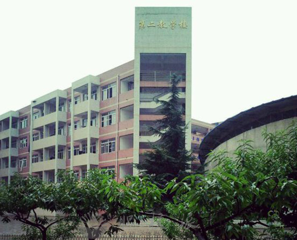 四川護(hù)理職業(yè)學(xué)院招生簡(jiǎn)章，四川護(hù)理職業(yè)學(xué)院收費(fèi)標(biāo)準(zhǔn)
