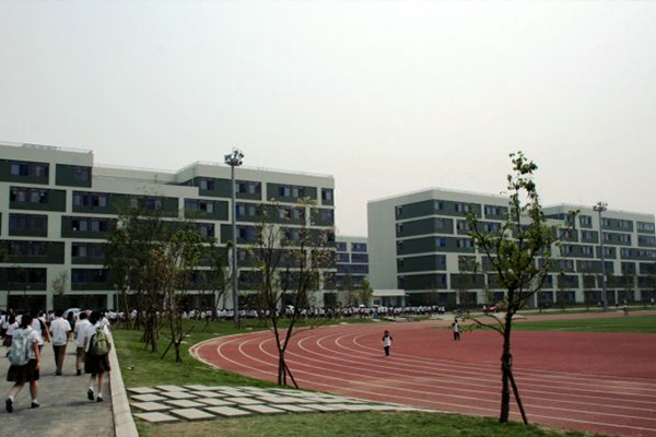 成都市實驗外國語學校校園一角