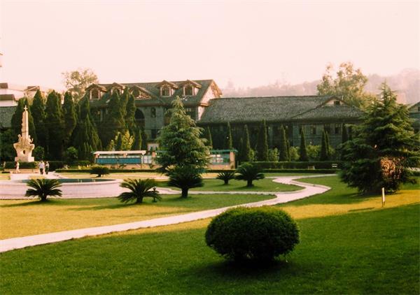 四川職業(yè)技術(shù)學(xué)院