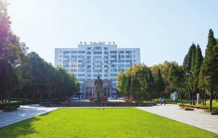 四川師范大學(xué)校園一角