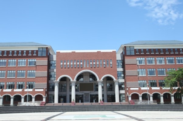 成都紡織高等專科學(xué)校圖書館
