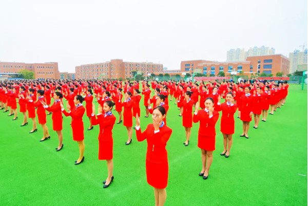 成都五月花高級技工學(xué)校航空專業(yè)學(xué)生風(fēng)采