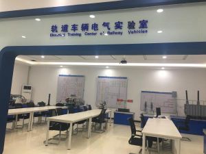 在四川讀中專學(xué)校，首選成都五月花高級(jí)技工學(xué)校