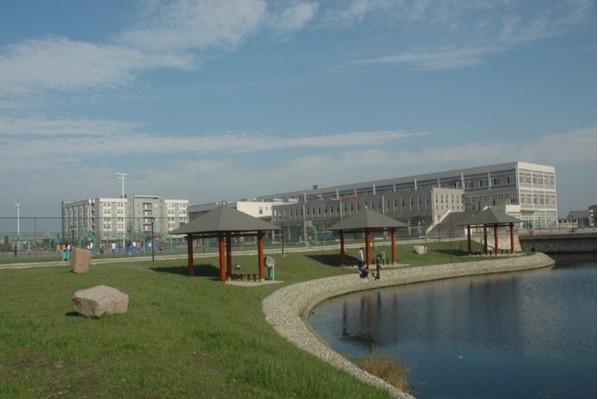 成都技師學(xué)院校園一角