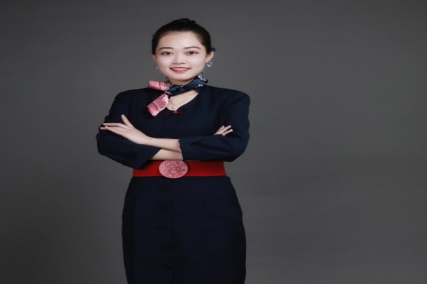 成都五月花高級技工學(xué)校何凱梨老師