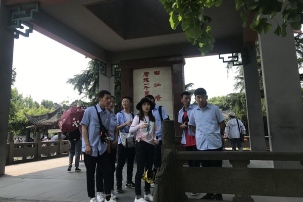 財(cái)貿(mào)職高學(xué)子風(fēng)采