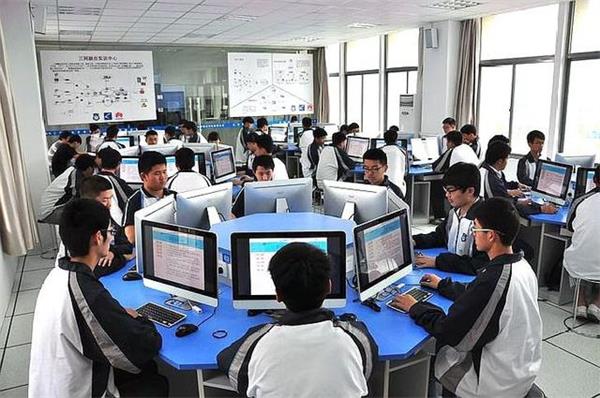 計算機專業(yè)就業(yè)前景和就業(yè)方向怎么樣