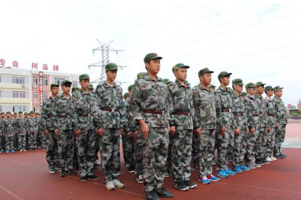 成都石化工業(yè)學(xué)校學(xué)子風(fēng)采