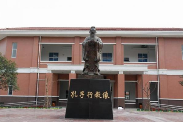 成都中職學(xué)校哪個好