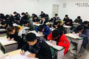 成都中專學(xué)校質(zhì)量怎樣 四川省工業(yè)貿(mào)易學(xué)校師資介紹