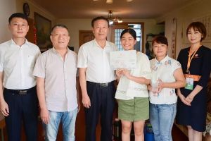 2019年成都東星航空職業(yè)學(xué)校第一份錄取通知書送達(dá)考生家