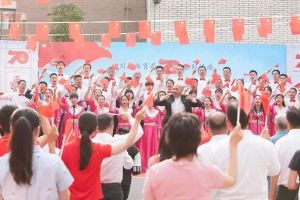 四川職業(yè)院校新聞 四川體育職業(yè)學院5名同志獲省體育局頒發(fā)紀念章