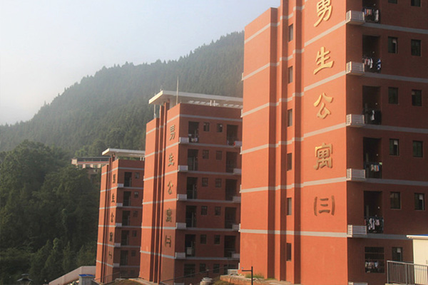巴中市職業(yè)技術(shù)學校