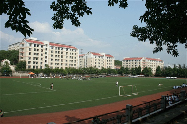 中專學(xué)校