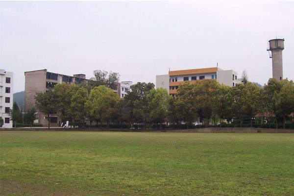 達州工貿(mào)職業(yè)技術(shù)學(xué)校