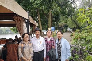 四川職業(yè)院校新聞：財(cái)經(jīng)職業(yè)學(xué)院開展2019年主題教育會(huì)