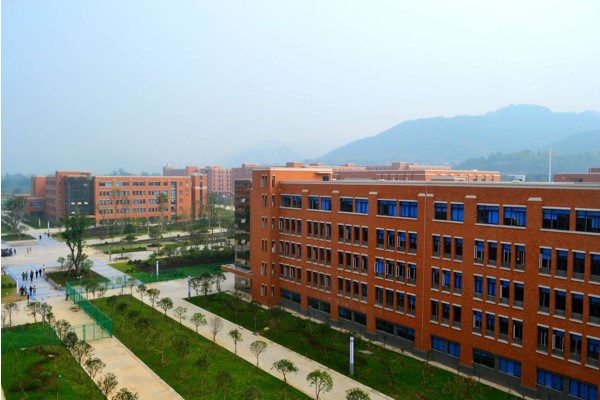 成都五月花高級技工學(xué)校
