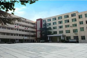 成都東星航空學?？罩谐藙諏I(yè)介紹
