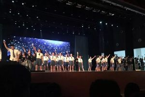 樂山市旅游學(xué)校參加樂職院迎新晚會(huì)