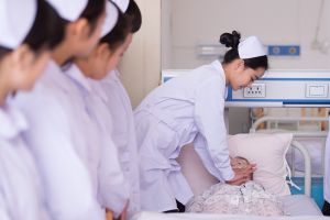2020成都紅十字衛(wèi)校招生簡章以及招生條件