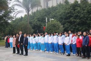 四川職業(yè)技術(shù)學(xué)院新聞|體育職業(yè)學(xué)院舉行主題升國旗儀式