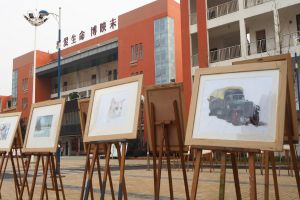 成都中專學(xué)校高鐵乘務(wù)專業(yè)怎么樣