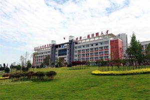 男生在成都中專學(xué)校讀什么專業(yè)比較好