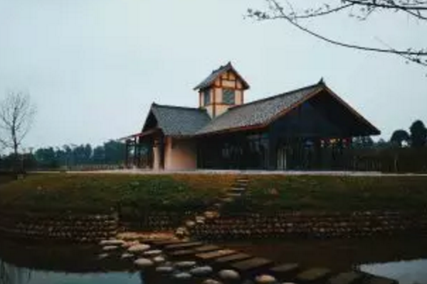 成都現(xiàn)代藝術(shù)學校