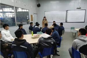 成都中專學(xué)校成都技師學(xué)院機(jī)械工程系風(fēng)采