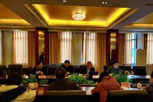 邛崍職高接受四川職業(yè)學(xué)校專業(yè)建設(shè)指導(dǎo)