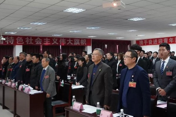 成都中專學(xué)校四川師范大學(xué)幼師學(xué)院代表大會(huì)隆重開幕