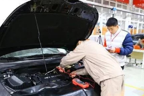 成都中職學(xué)校成都汽車職業(yè)技術(shù)學(xué)校舉行“1+X”證書培養(yǎng)