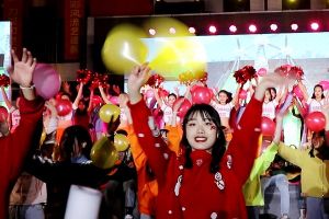 四川中職學(xué)校綿陽理工學(xué)校舉行建校三十周年慶典