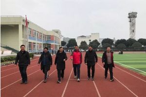 成都高中學(xué)校壽安中學(xué)舉行教師社團(tuán)活動(dòng)