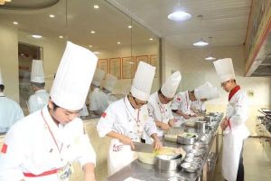 成都中專學(xué)校北方釣魚臺烹飪學(xué)校辦學(xué)優(yōu)勢