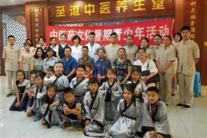 四川五月花技師學(xué)院“五注重”優(yōu)化線上效果