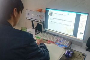 成都中專學(xué)校四川礦產(chǎn)機(jī)電技師學(xué)院集體宅家充電