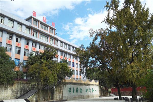 四川中職院校