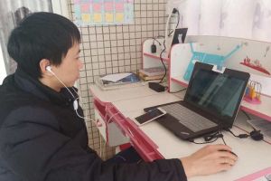 成都中職院校四川礦產(chǎn)機(jī)電技師學(xué)院落實(shí)線上教學(xué)