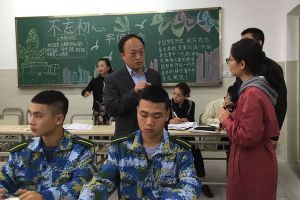 四川中職院校成都市技師學(xué)院思政抗疫擔(dān)使命