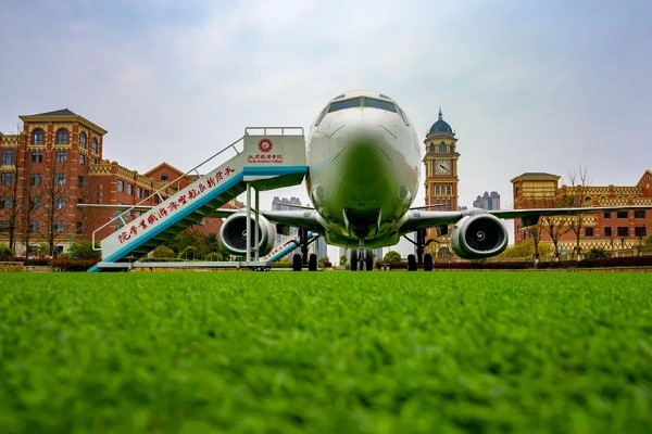 天府航空學(xué)院師資力量怎么樣