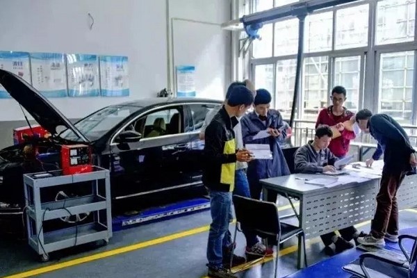四川五月花技師學(xué)院汽車(chē)工程系專業(yè)介紹