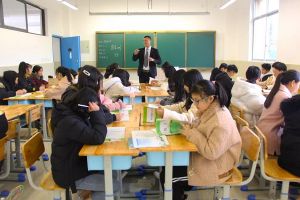 成都中專學(xué)校師資|成都希望職業(yè)學(xué)校教師招聘