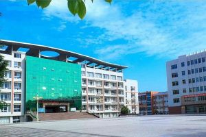 四川中職院校閬中師范學校開學啦