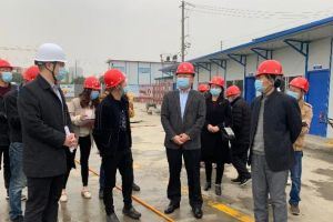 成都中專學(xué)校四川理工技師學(xué)院召開工作專題會議