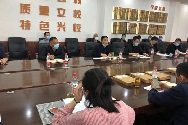 四川中職學(xué)校礦產(chǎn)機(jī)電技師學(xué)院通過(guò)2020年復(fù)課評(píng)估