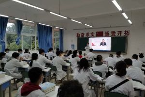 成都中職學(xué)校四川省針灸學(xué)校復(fù)學(xué)復(fù)課紀(jì)實